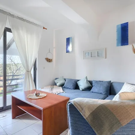 Eli 公寓 班约勒