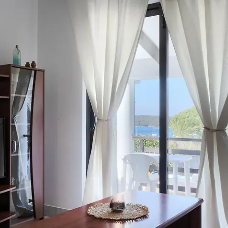 Eliana Apartment Banjole